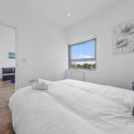 Delta 2 Bedroom Flat In London Dp102 London Borough of London Borough of Croydon Exteriör bild
