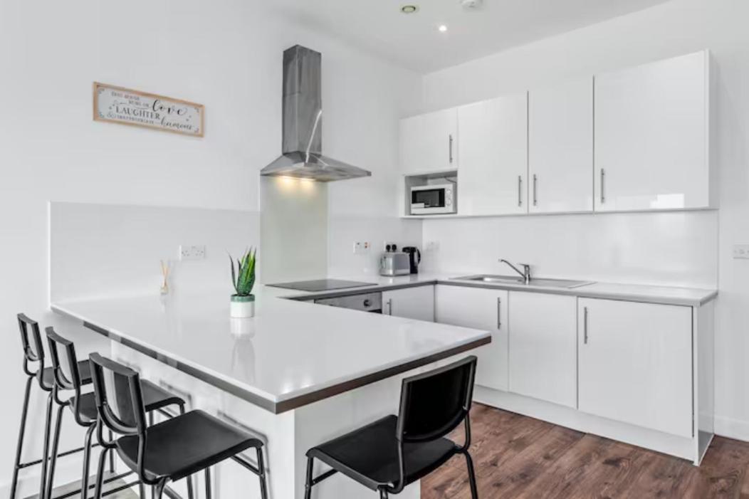Delta 2 Bedroom Flat In London Dp102 London Borough of London Borough of Croydon Exteriör bild