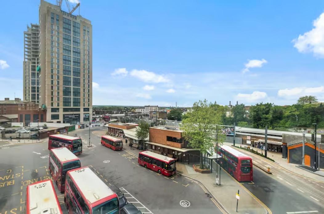 Delta 2 Bedroom Flat In London Dp102 London Borough of London Borough of Croydon Exteriör bild